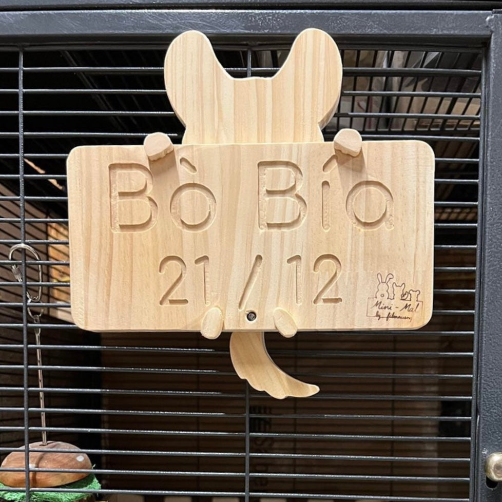 Mini-mal: Custom Wooden Cage Name Tags (Chinchilla)